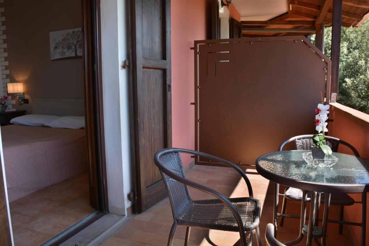 Hotel Villa Paradiso Riparbella Exterior photo