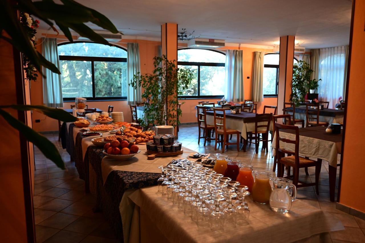 Hotel Villa Paradiso Riparbella Exterior photo
